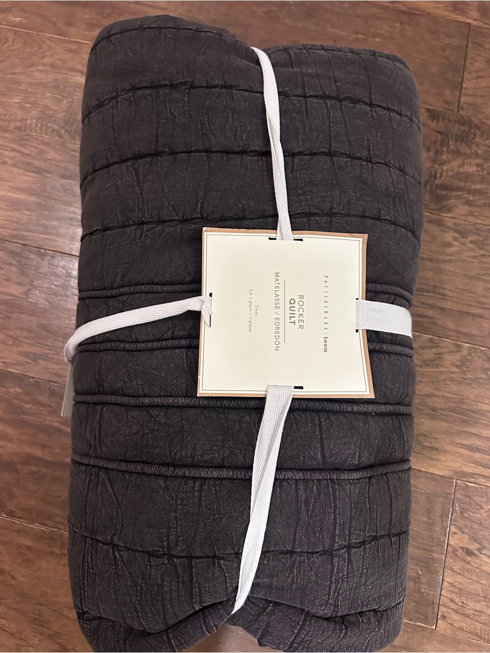 Pottery Barn Quilted Rocker Comforter in onyx